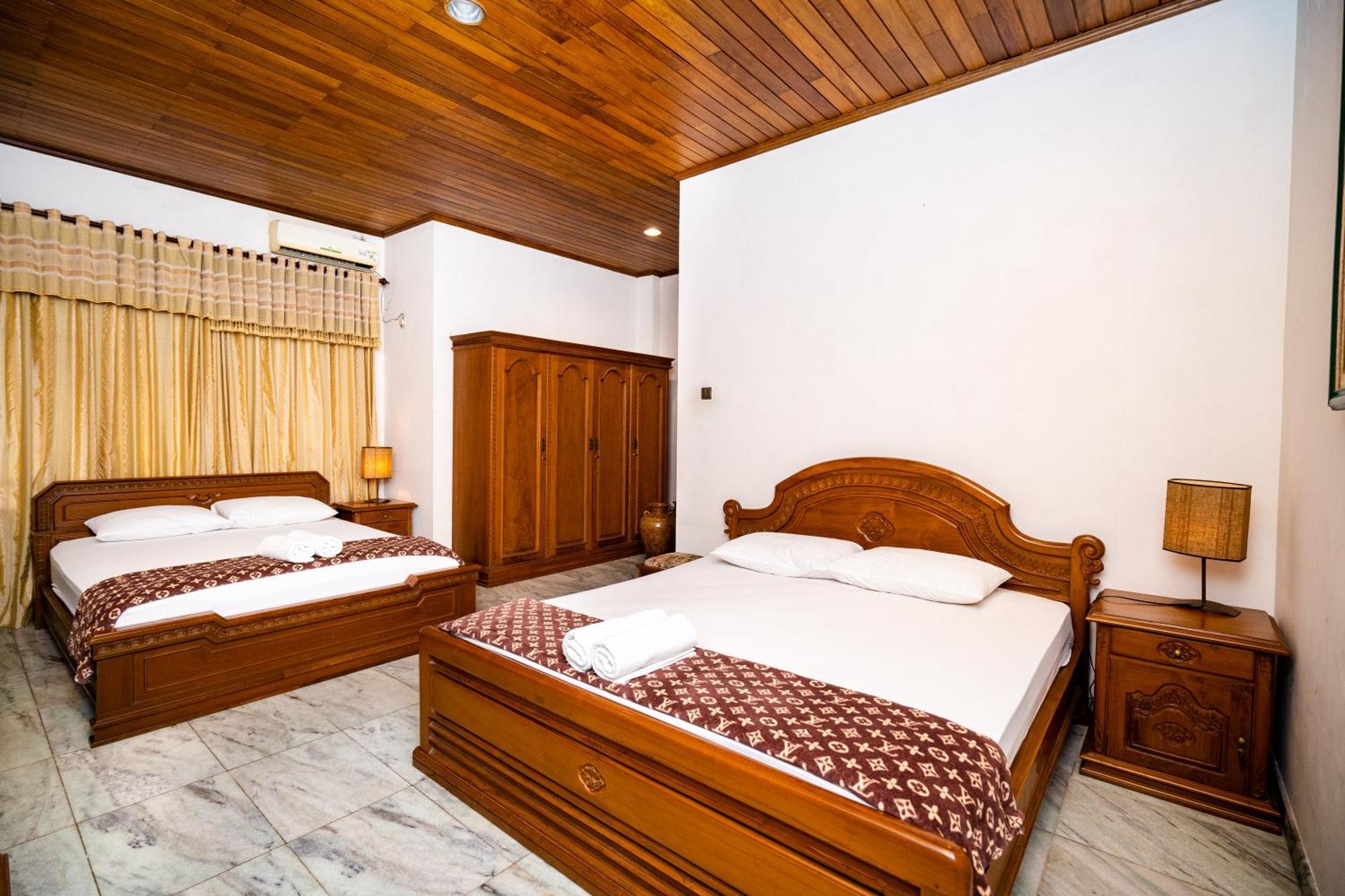 D Ajenk Boutique Guesthouse Kejayan Buitenkant foto