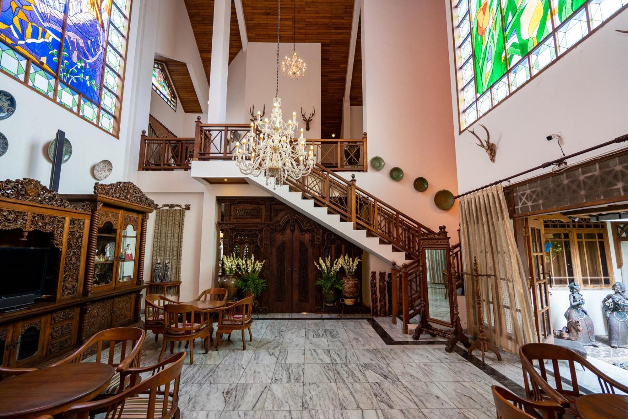 D Ajenk Boutique Guesthouse Kejayan Buitenkant foto