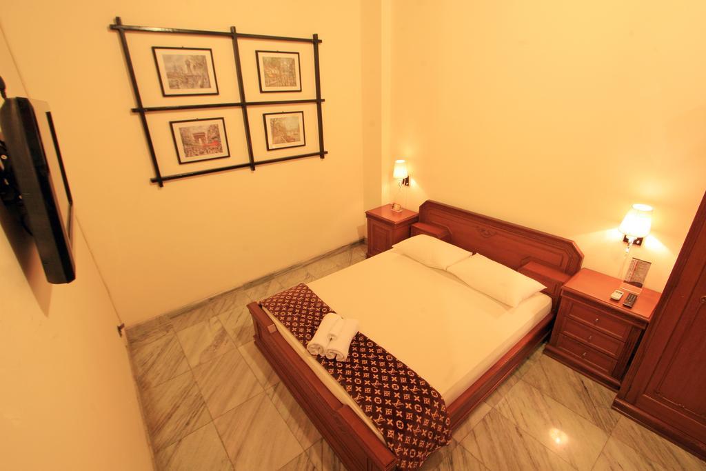 D Ajenk Boutique Guesthouse Kejayan Kamer foto
